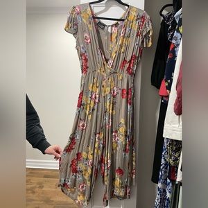 Taupe flowered jumpsuit